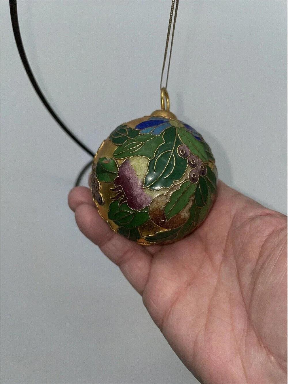 Cloisonne Enamel Christmas Ornament Ball Gold Flowers Orig Box 2.5